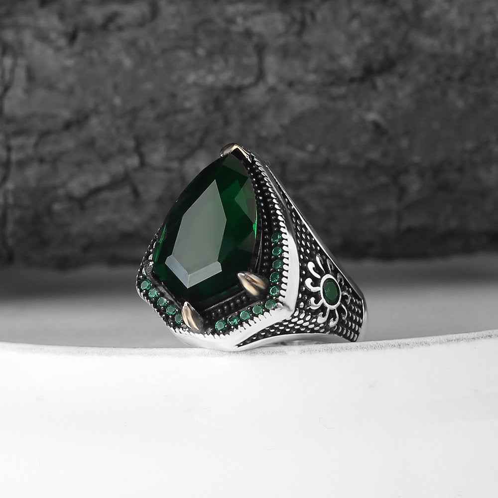 Chevalière Homme en Argent 925 – Zircon & Motif Gravé - BIJOUNOUR