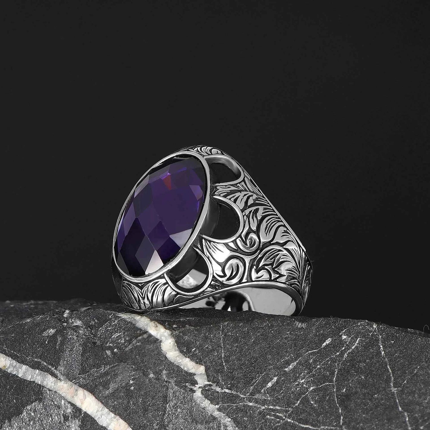 Chevalière Homme en Argent 925 – Améthyste & Motif Gravé - BIJOUNOUR