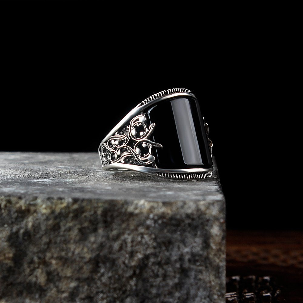 Chevalière Homme en Argent 925 – Pierre Onyx Naturelle & Finition Artisanale - BIJOUNOUR