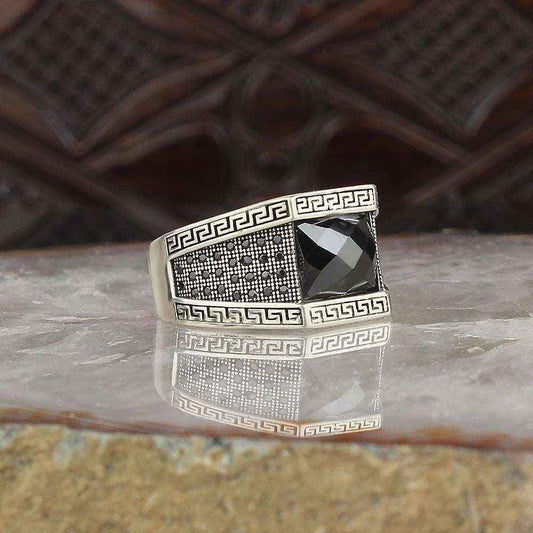 Chevalière Homme en Argent 925 – Zircon Brillant & Artisanat Raffiné - BIJOUNOUR